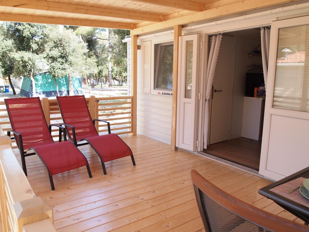 Mobile Home Heaven Biograd Biograd Na Moru Exteriör bild